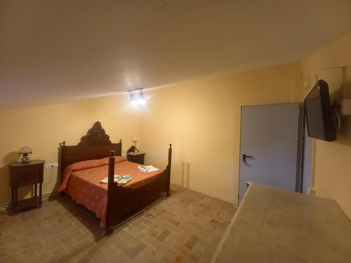 Hostal Rural Mas Blanc San Martín de Centellas Esterno foto