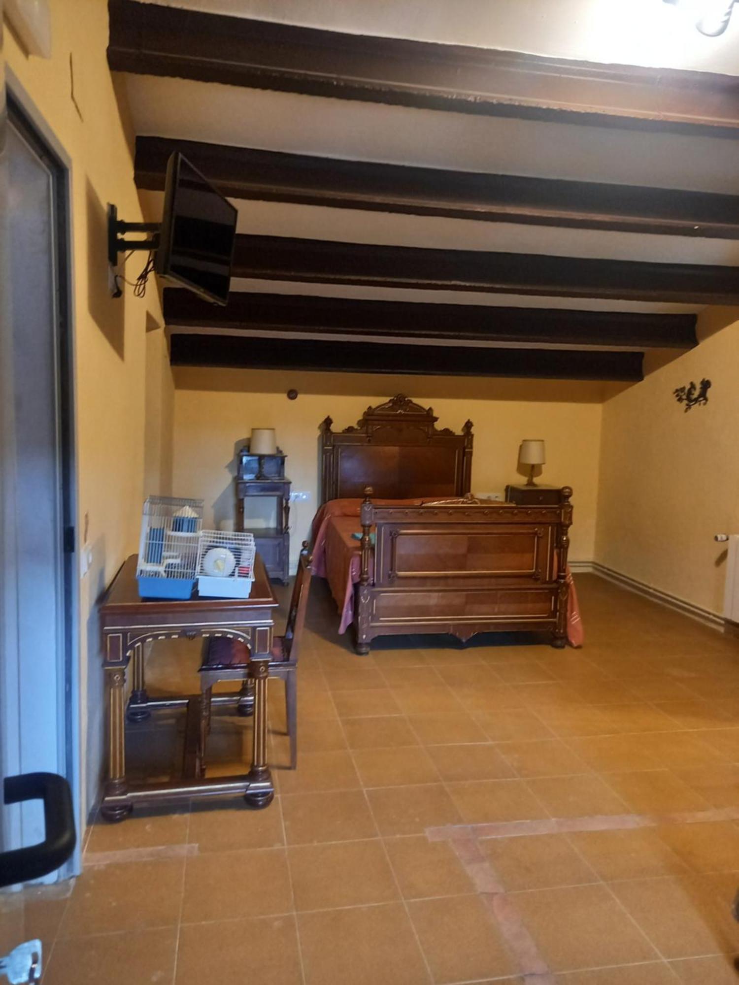 Hostal Rural Mas Blanc San Martín de Centellas Esterno foto